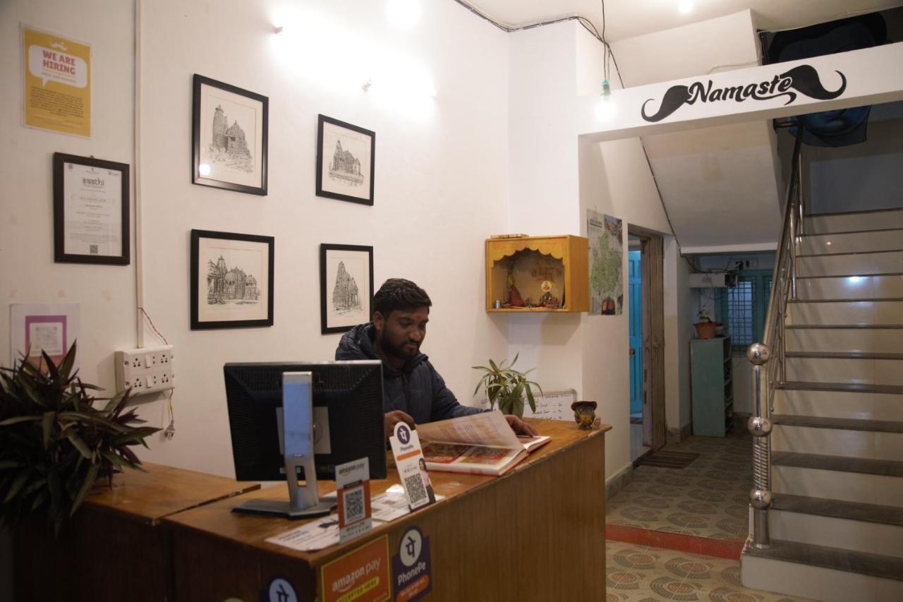 Moustache Khajuraho Hostel Buitenkant foto