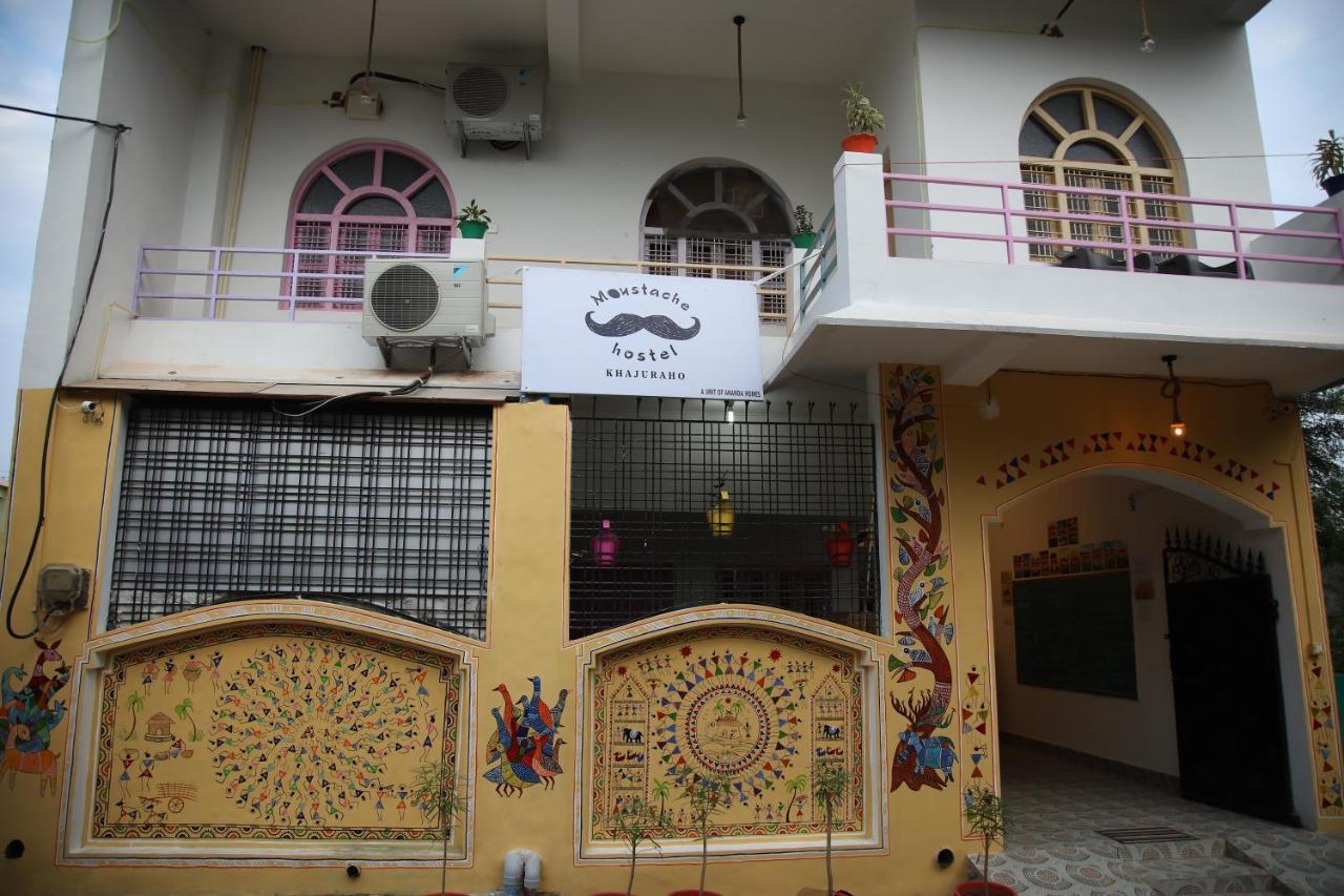 Moustache Khajuraho Hostel Buitenkant foto